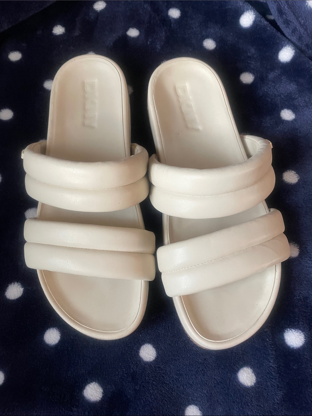 Cream color DKNY Slides!